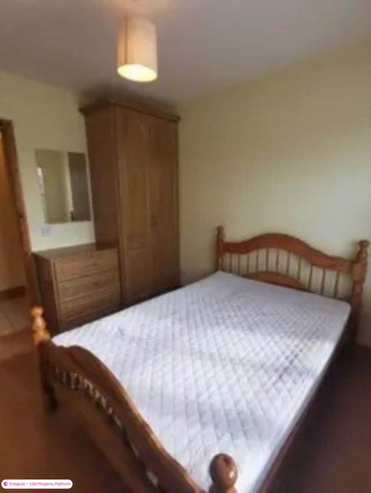 4 Bedroom House for Rent in Ballinrobe, Mayo