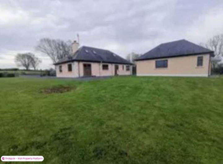 4 Bedroom House for Rent in Ballinrobe, Mayo