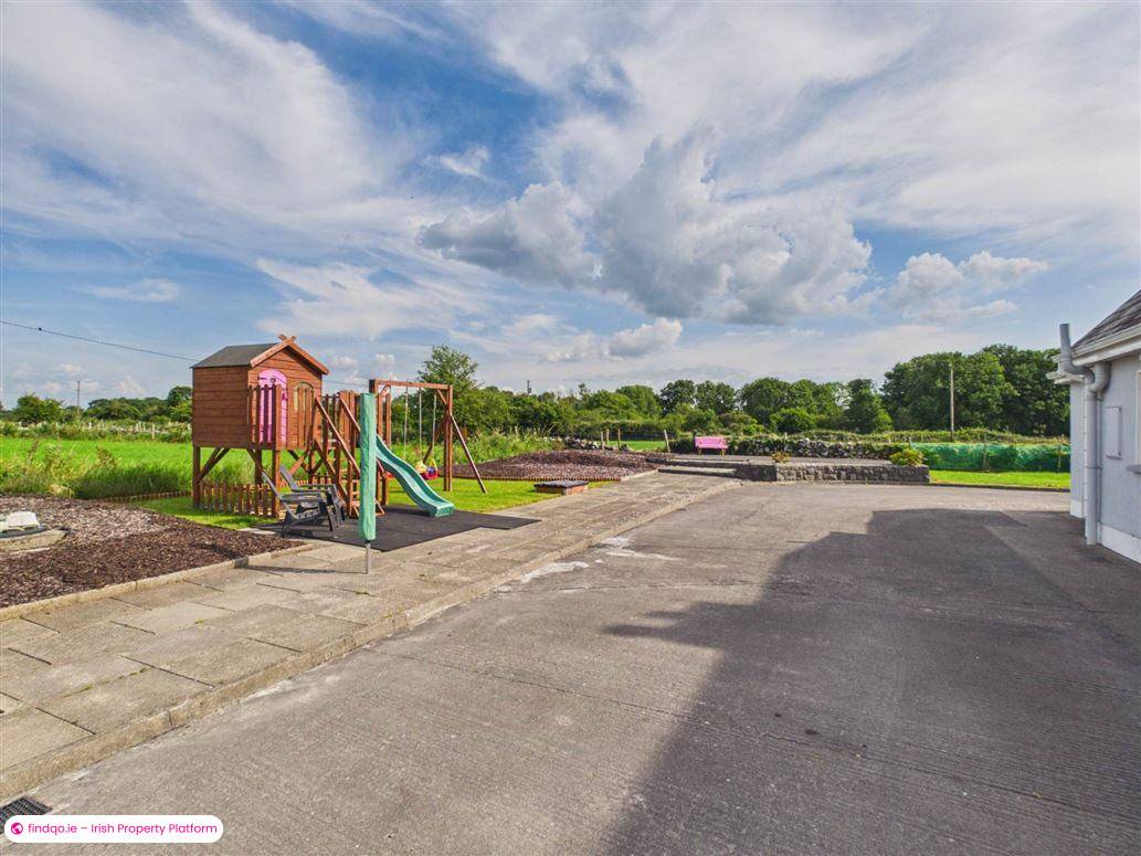 Detached house for Sale in Ballinrobe, Mayo