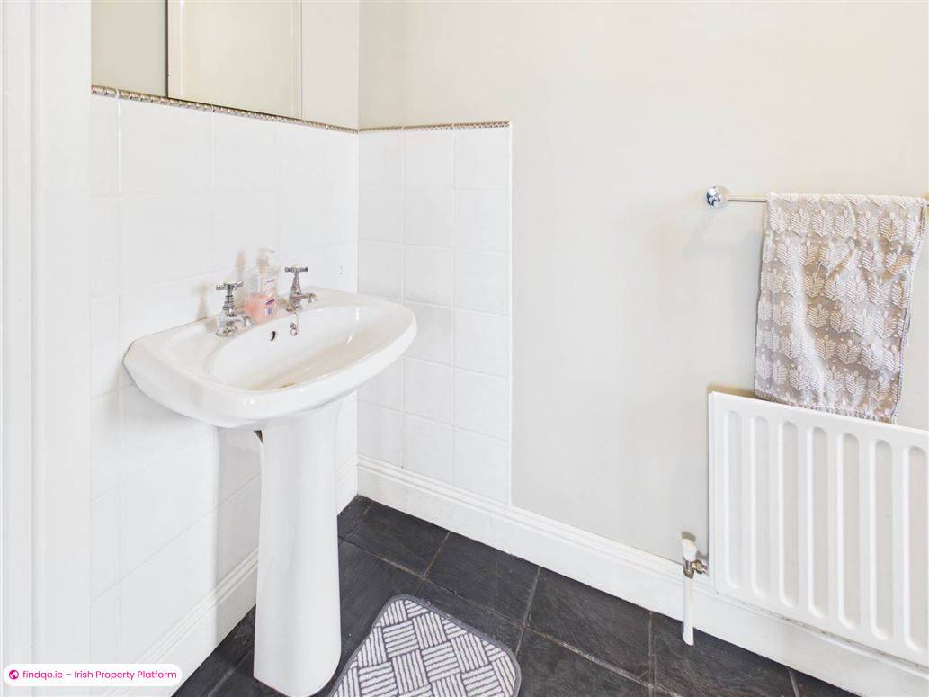 Detached house for Sale in Ballinrobe, Mayo