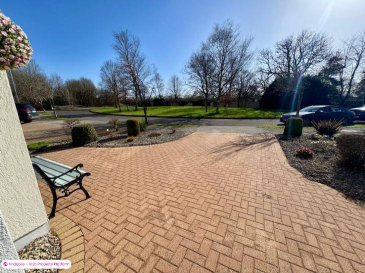 Detached house for Sale in Rooskey, Leitrim