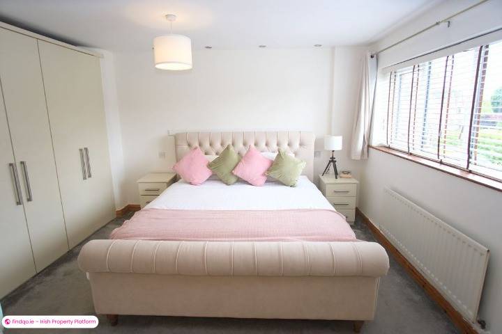 Semi-detached house for Sale in Drogheda, Meath