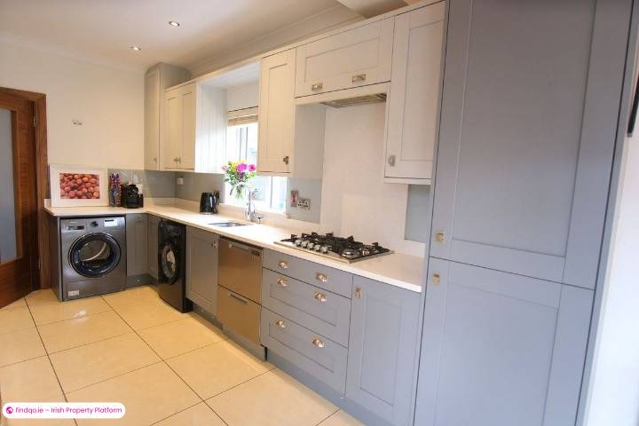 Semi-detached house for Sale in Drogheda, Meath
