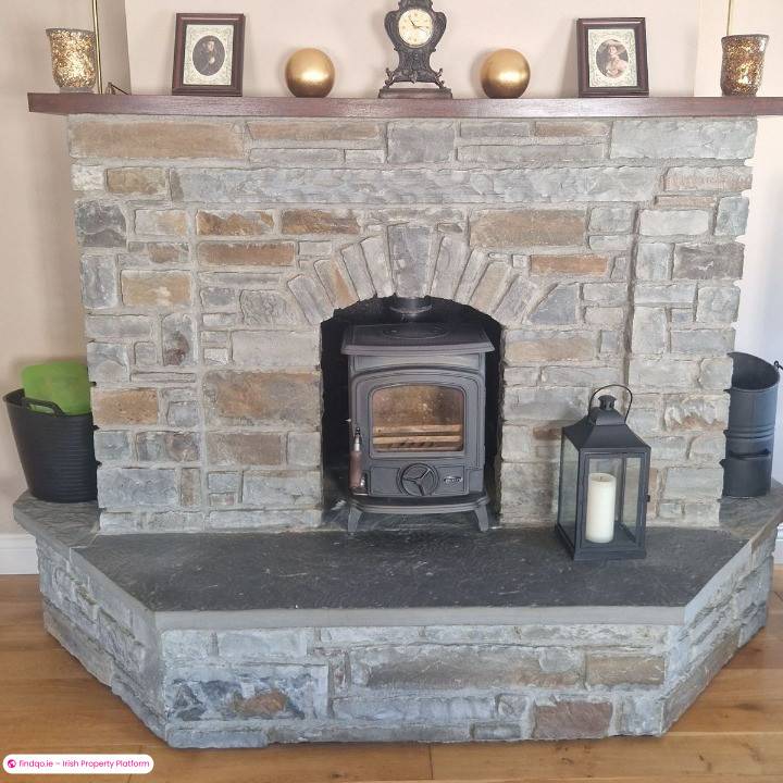 Detached house for Sale in Bantry, Cork