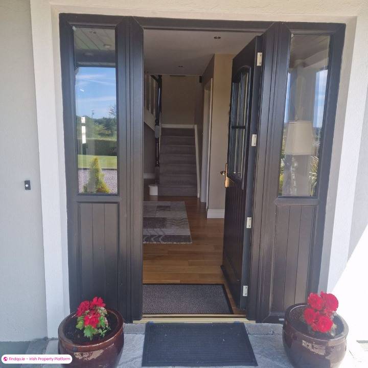 Detached house for Sale in Bantry, Cork
