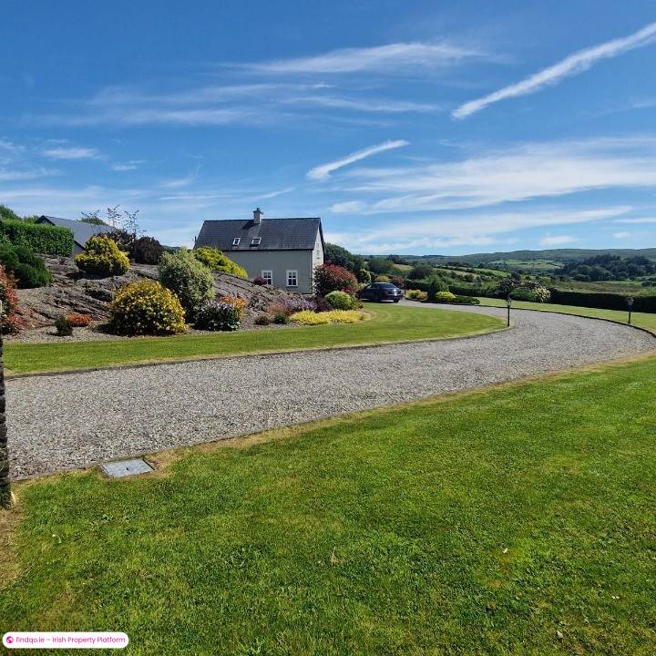Detached house for Sale in Bantry, Cork