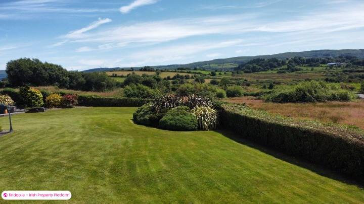 Detached house for Sale in Bantry, Cork