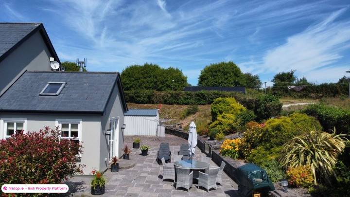 Detached house for Sale in Bantry, Cork