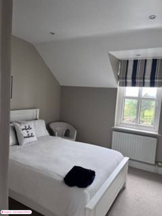 Detached house for Sale in Bantry, Cork