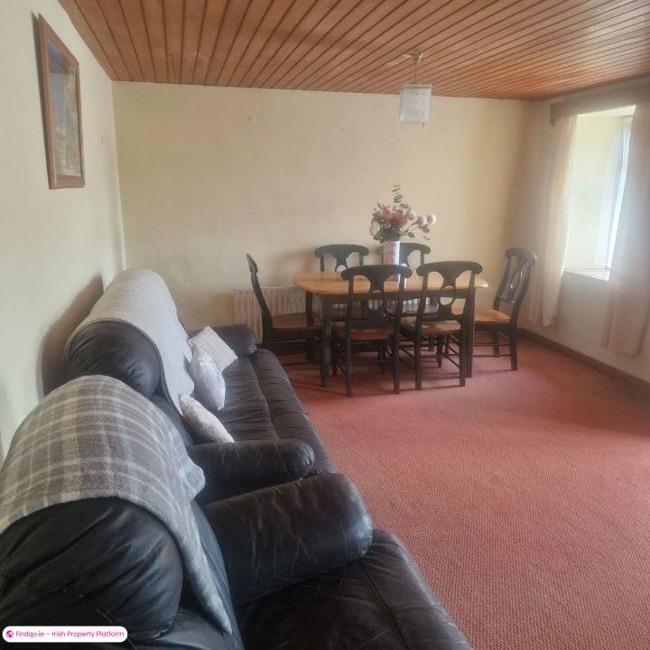 Terraced house for Sale in Durrus, Cork