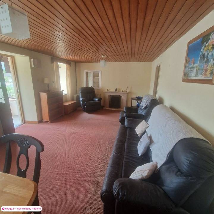 Terraced house for Sale in Durrus, Cork