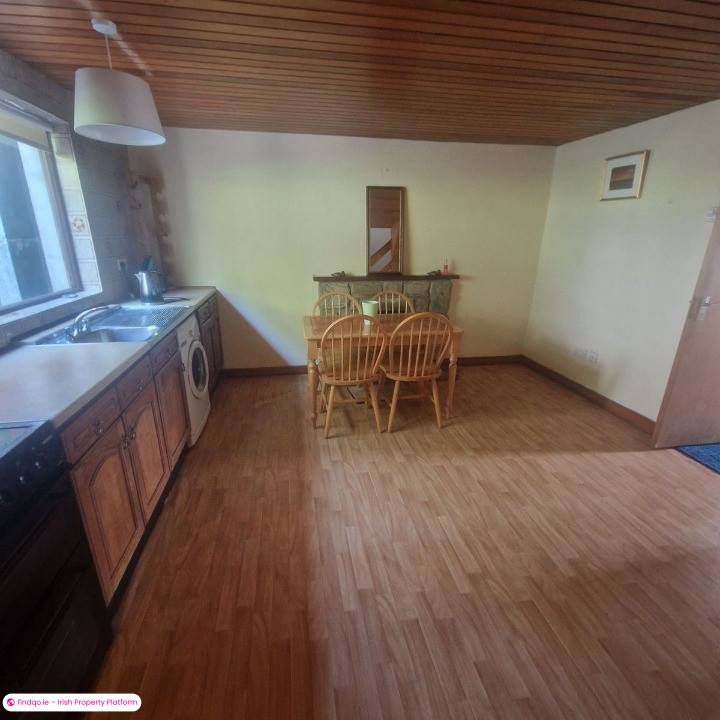 Terraced house for Sale in Durrus, Cork