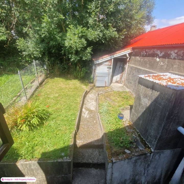 Terraced house for Sale in Durrus, Cork