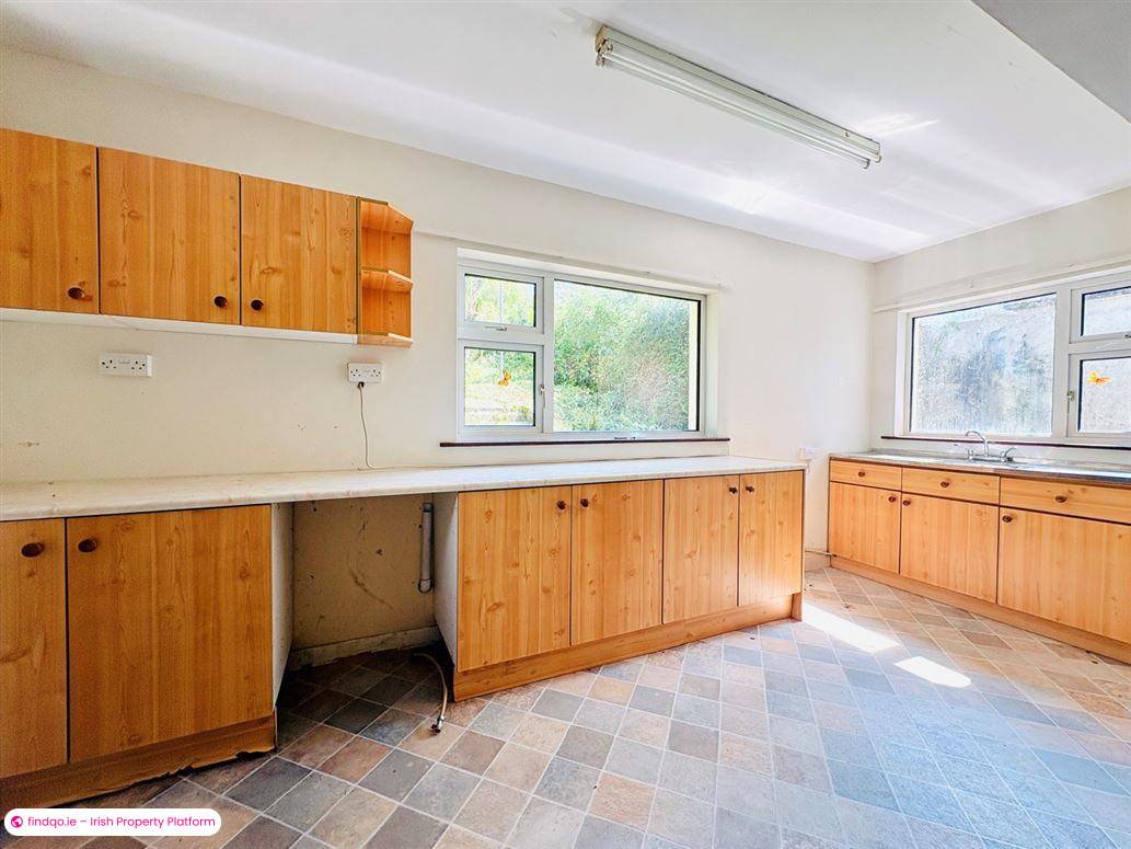Semi-detached house for Sale in Ballinahow, Kerry