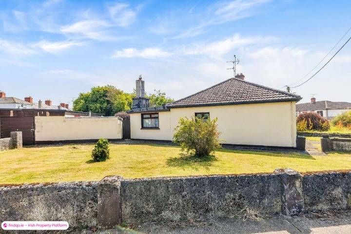 Semi-detached house for Sale in Dundalk, Louth