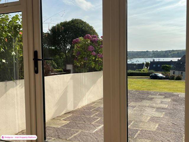 Apartment for Sale in Schull, Cork