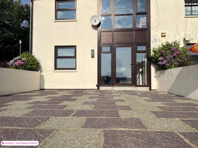Apartment for Sale in Schull, Cork