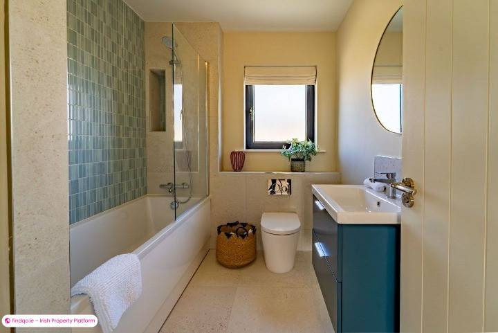Semi-detached house for Sale in Mountrath, Laois