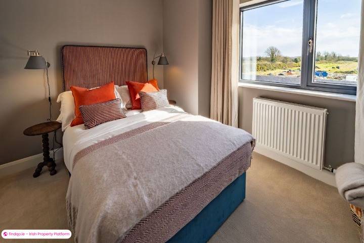 Semi-detached house for Sale in Mountrath, Laois