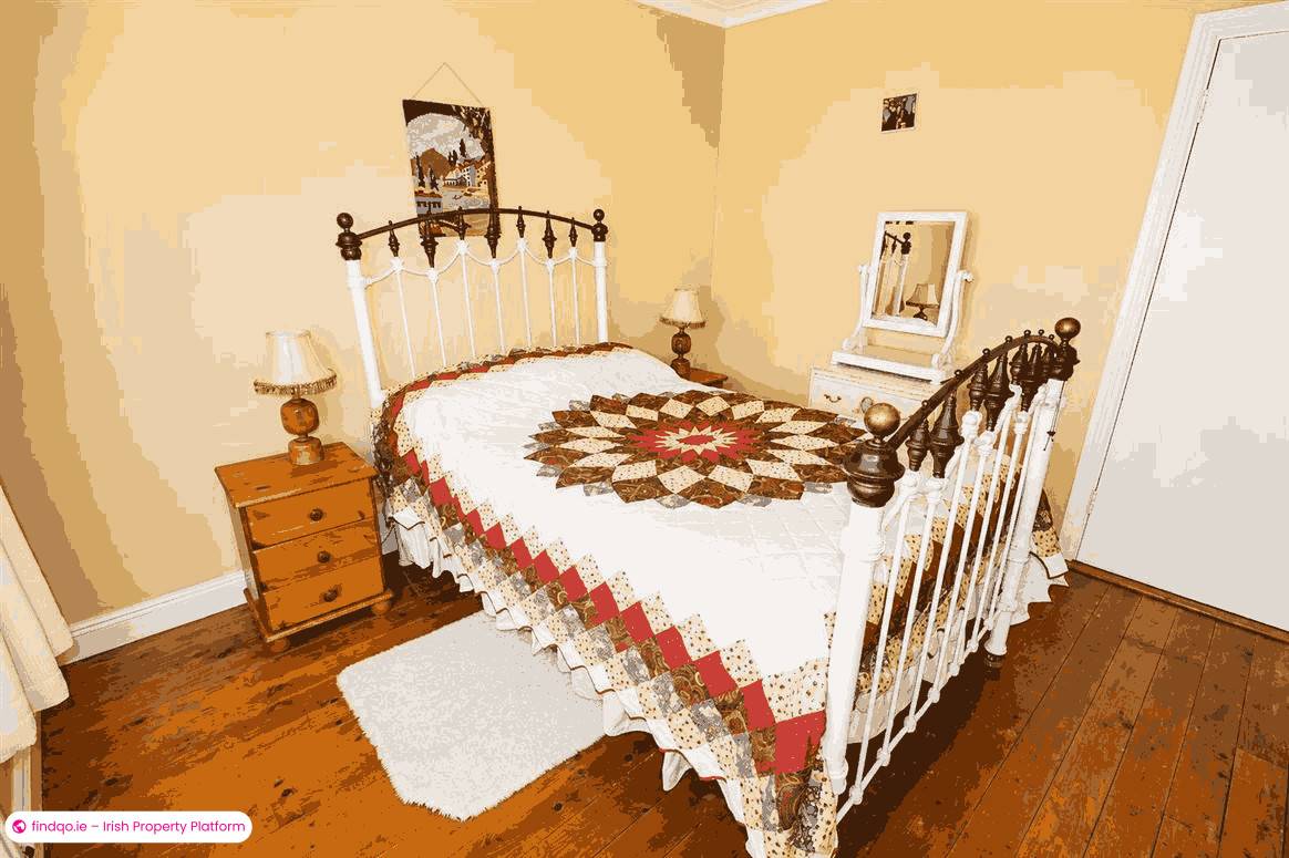 Semi-detached house for Sale in Carnew, Wicklow
