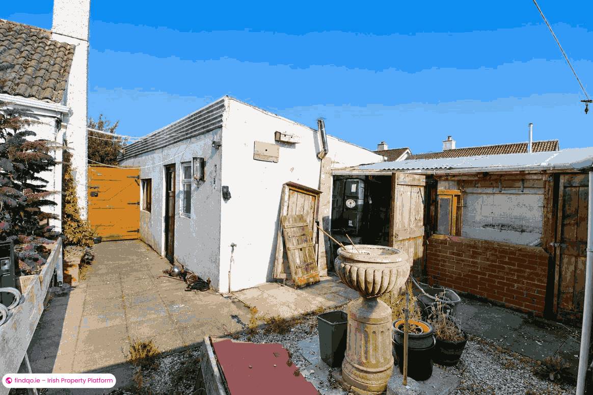 Semi-detached house for Sale in Carnew, Wicklow