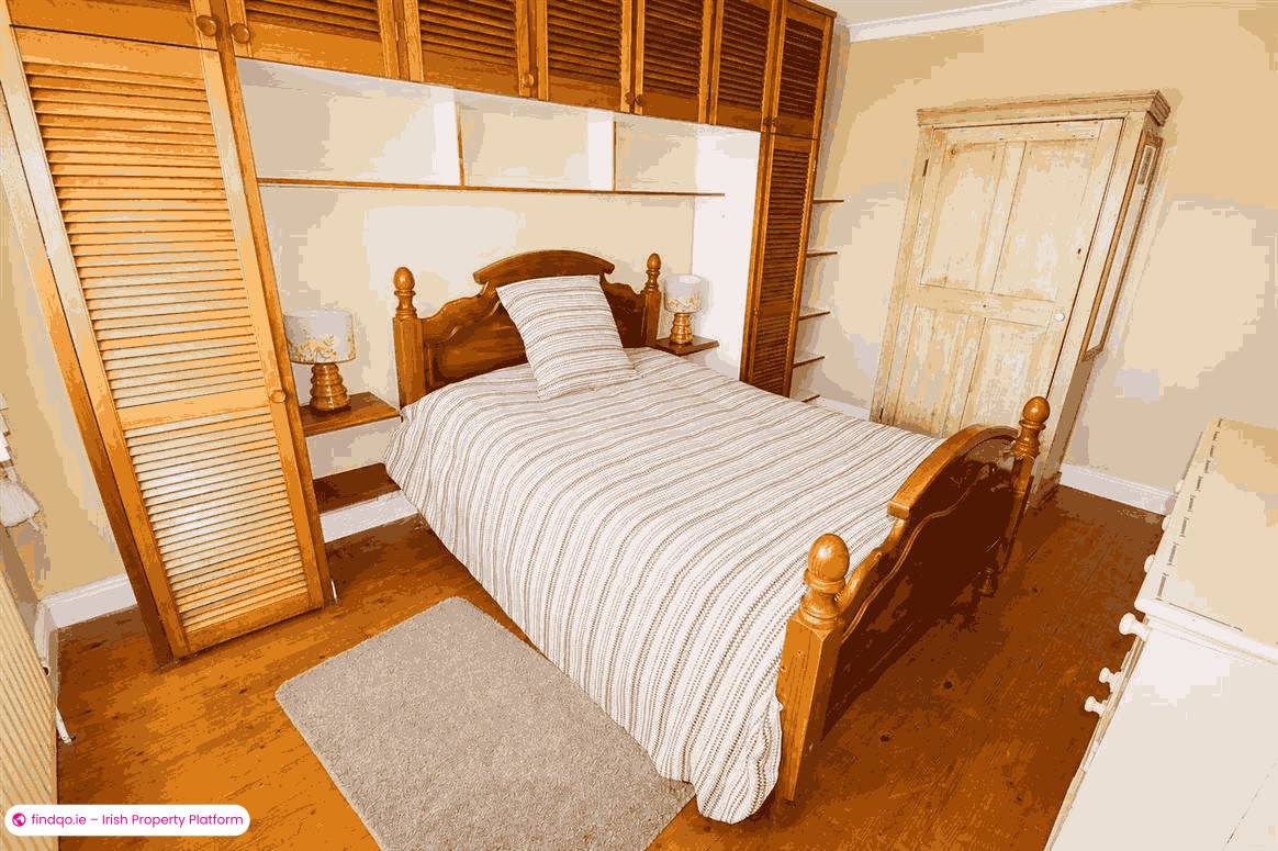 Semi-detached house for Sale in Carnew, Wicklow