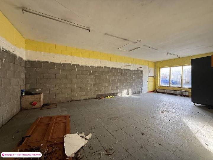 End of terrace house for Sale in Castlerea, Roscommon