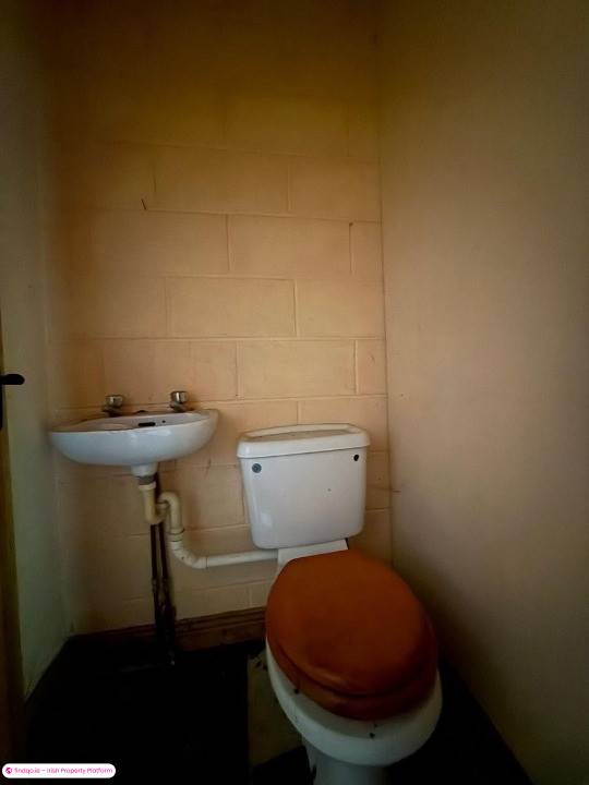 End of terrace house for Sale in Castlerea, Roscommon