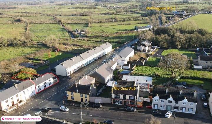 End of terrace house for Sale in Castlerea, Roscommon