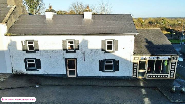 End of terrace house for Sale in Castlerea, Roscommon