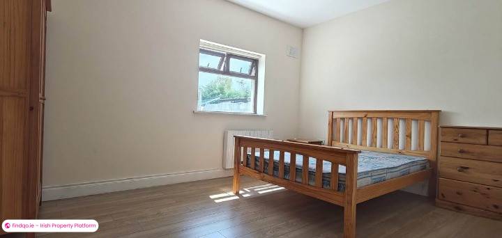 2 Bedroom House for Rent in Ballyglunin, Galway