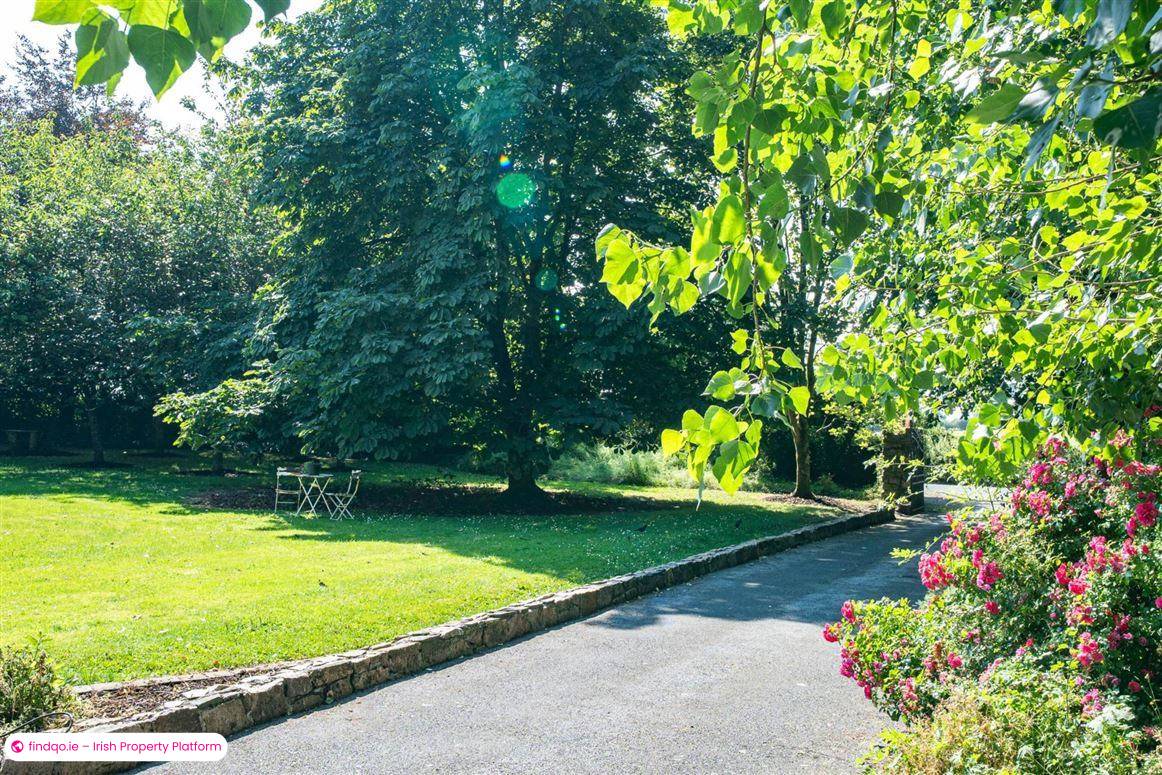 Detached house for Sale in Kilcolgan, Galway