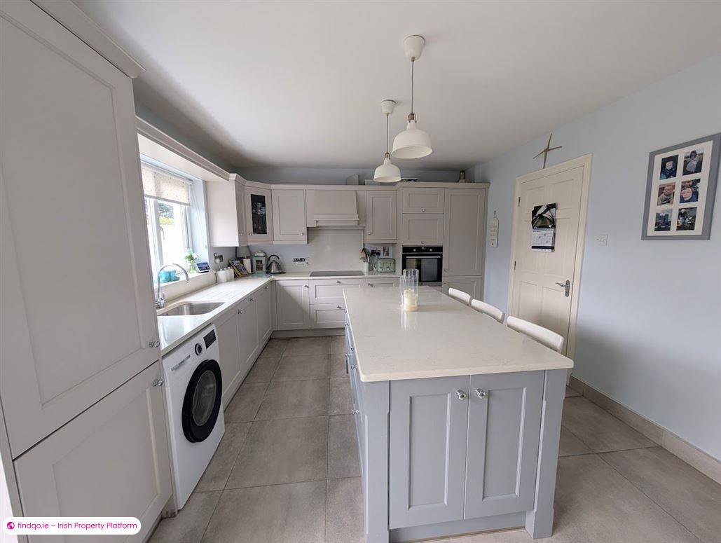Semi-detached house for Sale in Nenagh, Tipperary