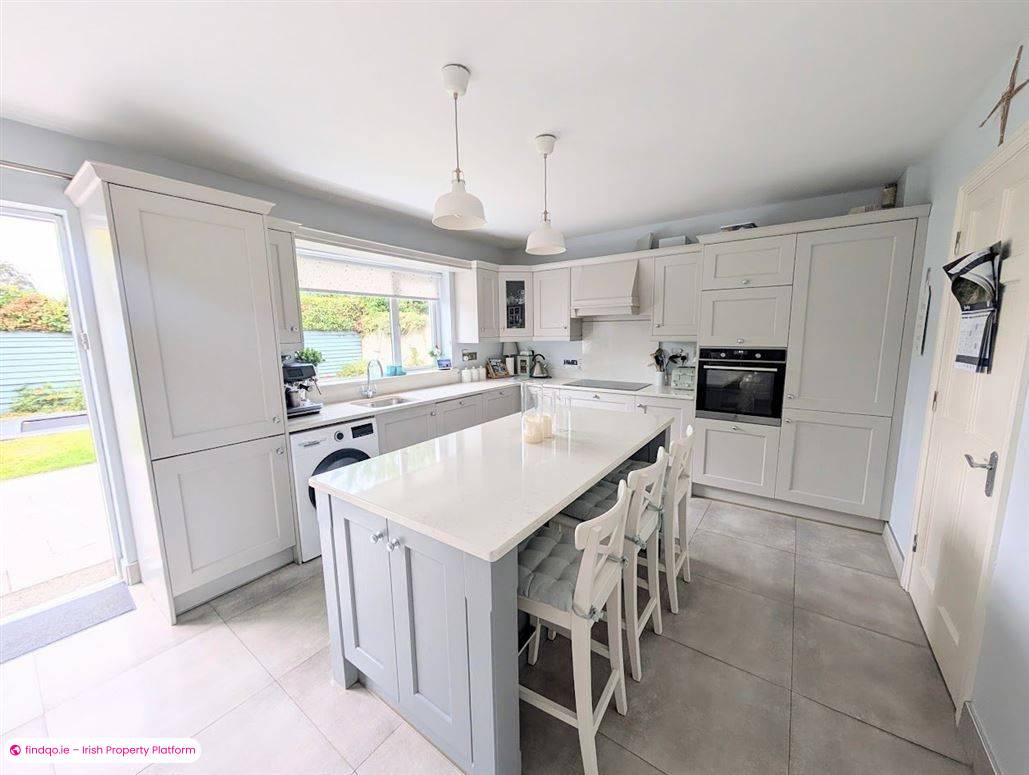 Semi-detached house for Sale in Nenagh, Tipperary