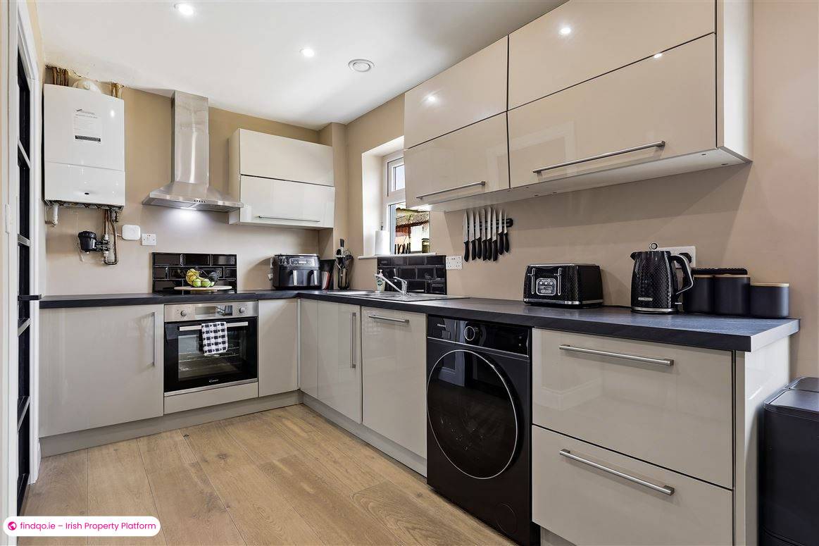 Semi-detached house for Sale in Tallaght, Dublin 24