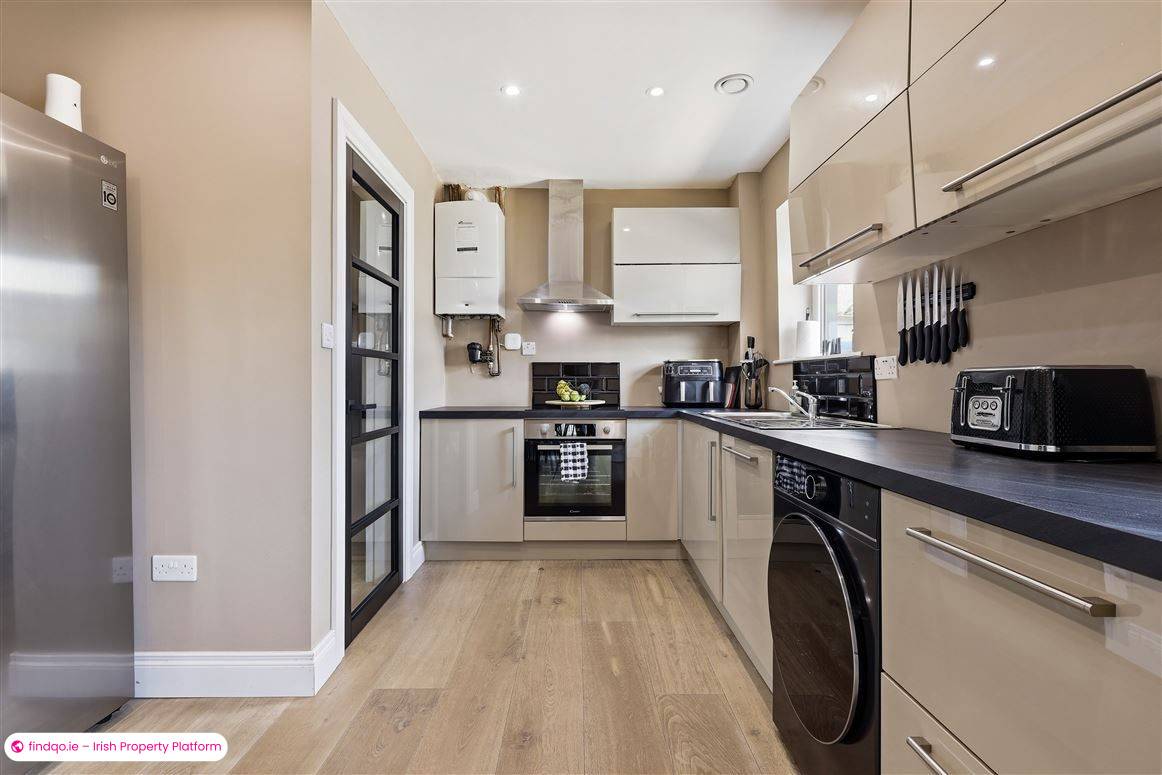 Semi-detached house for Sale in Tallaght, Dublin 24