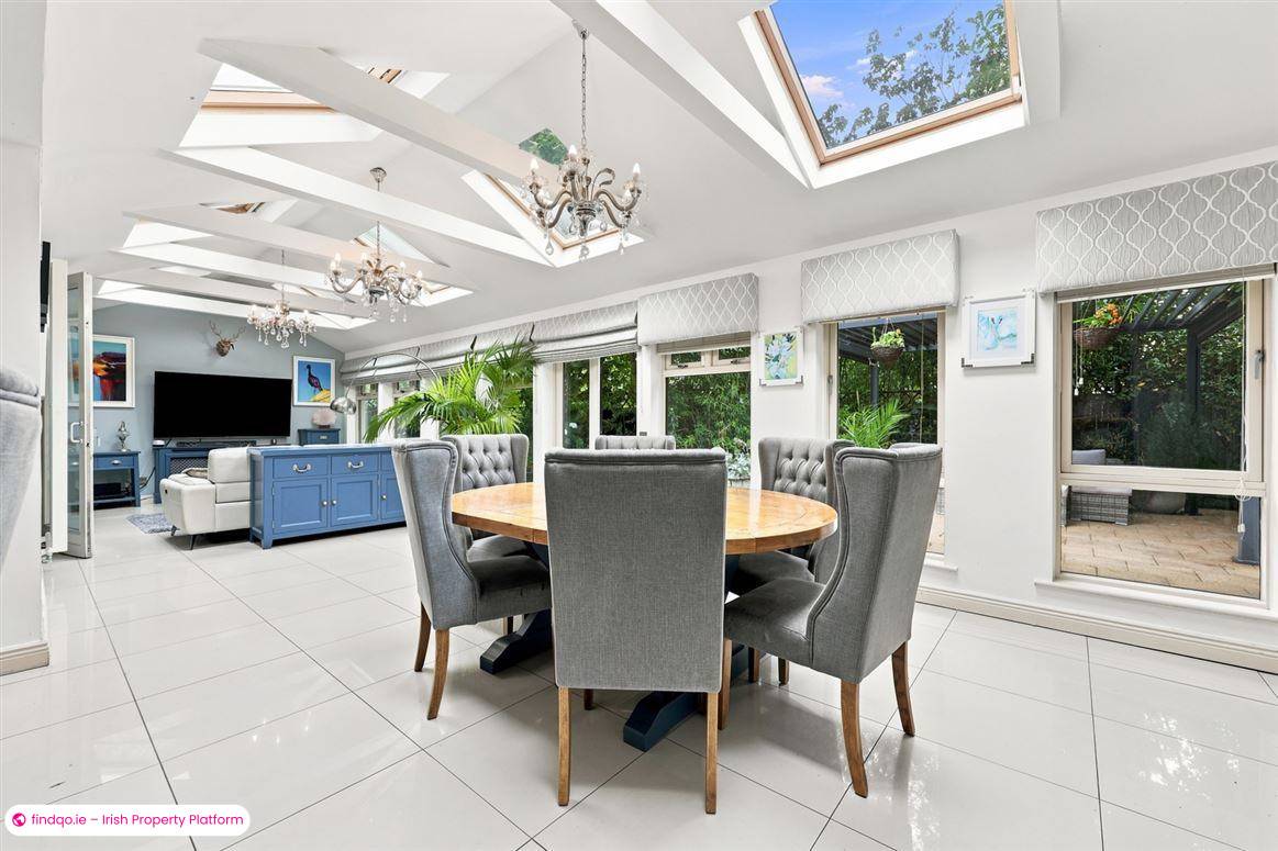 Detached house for Sale in Hollystown, Dublin 15