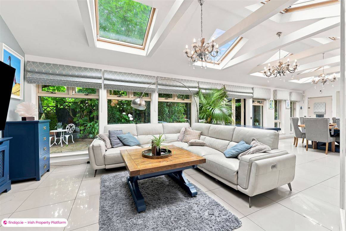 Detached house for Sale in Hollystown, Dublin 15