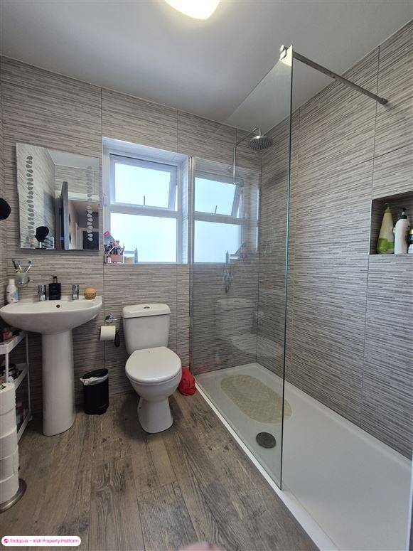 Semi-detached house for Sale in Kinnegad, Westmeath