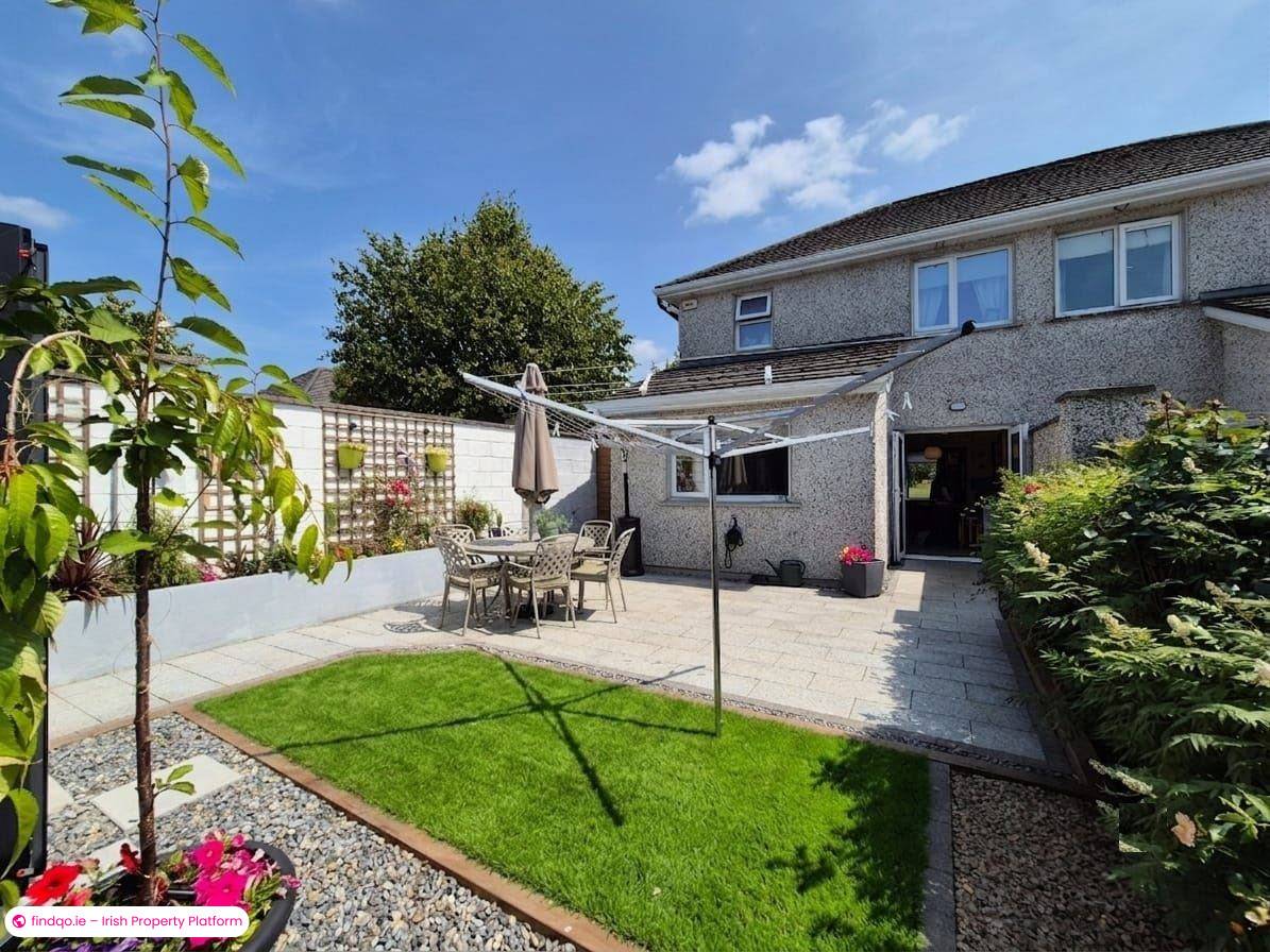 Semi-detached house for Sale in Kinnegad, Westmeath