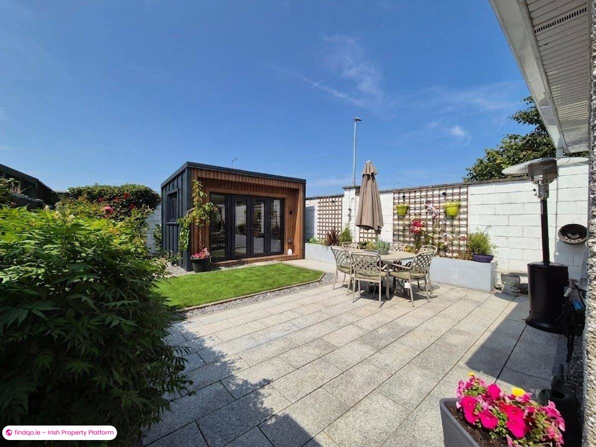 Semi-detached house for Sale in Kinnegad, Westmeath