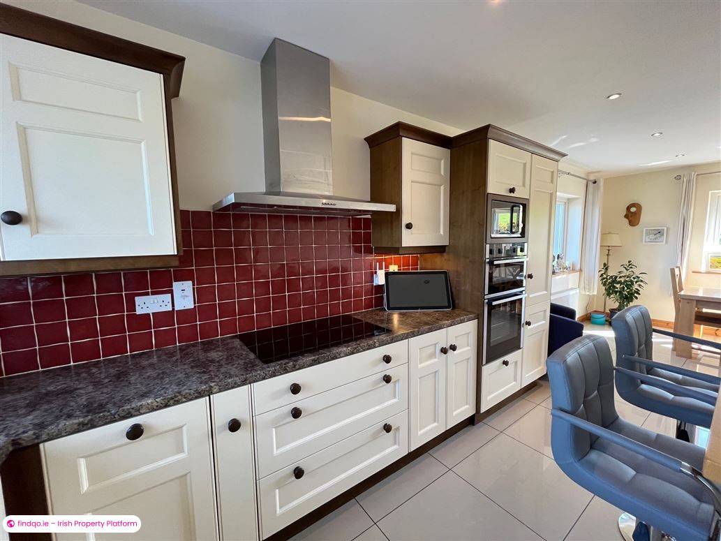Detached house for Sale in Lowertown, Cork