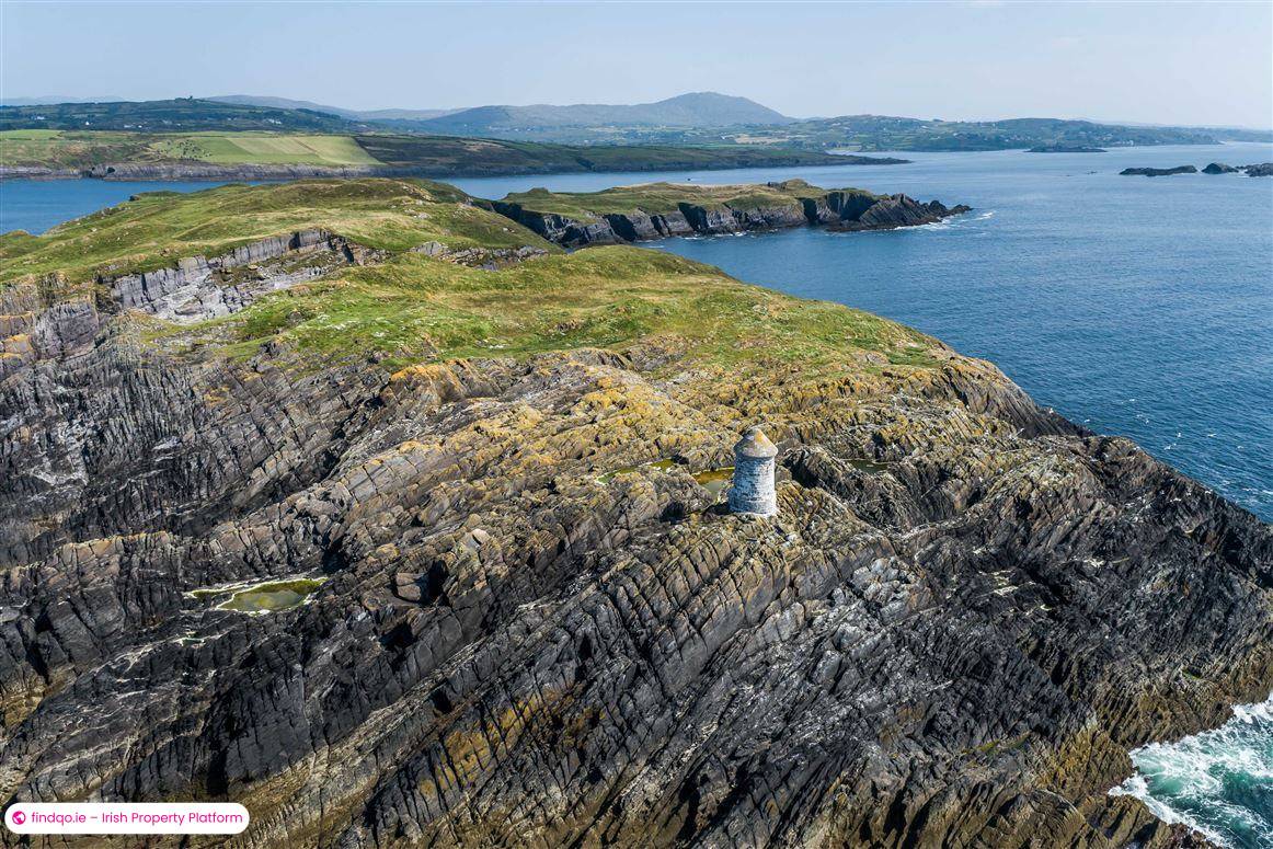 Detached house for Sale in Schull, Cork