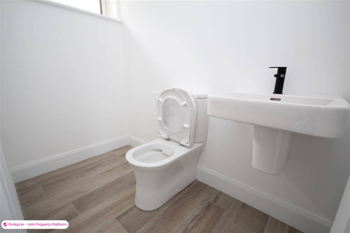 Retail Unit for Rent in Churchtown, Dublin 14
