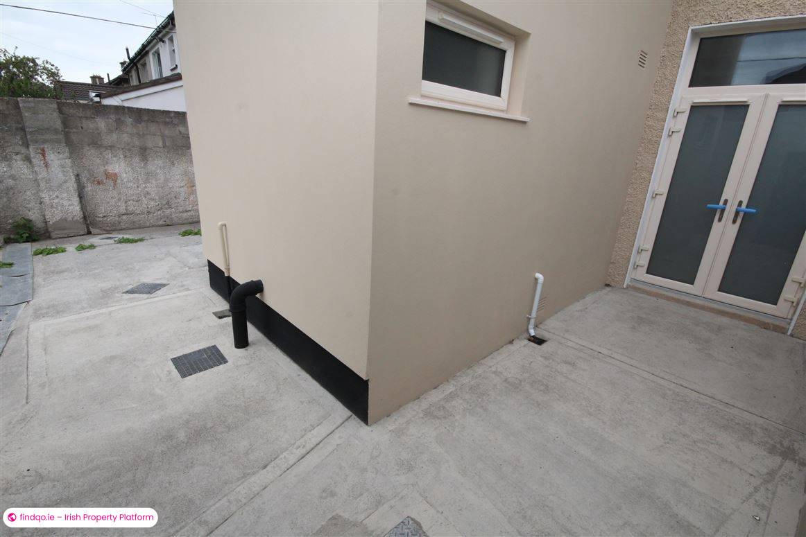 Retail Unit for Rent in Churchtown, Dublin 14