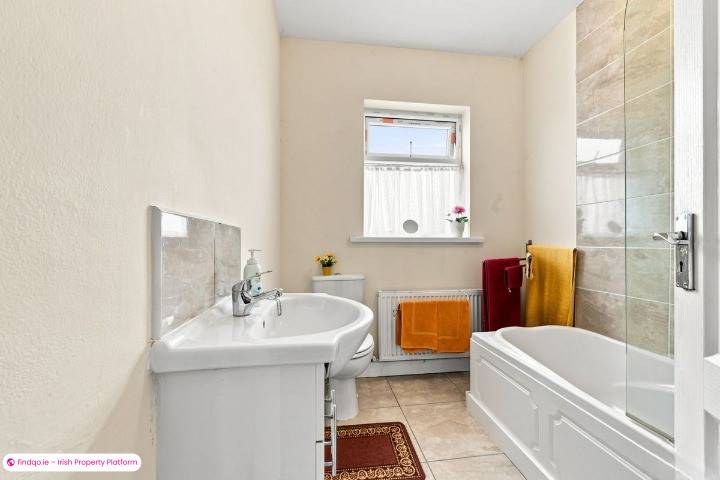 Semi-detached house for Sale in Beaumont, Dublin 5