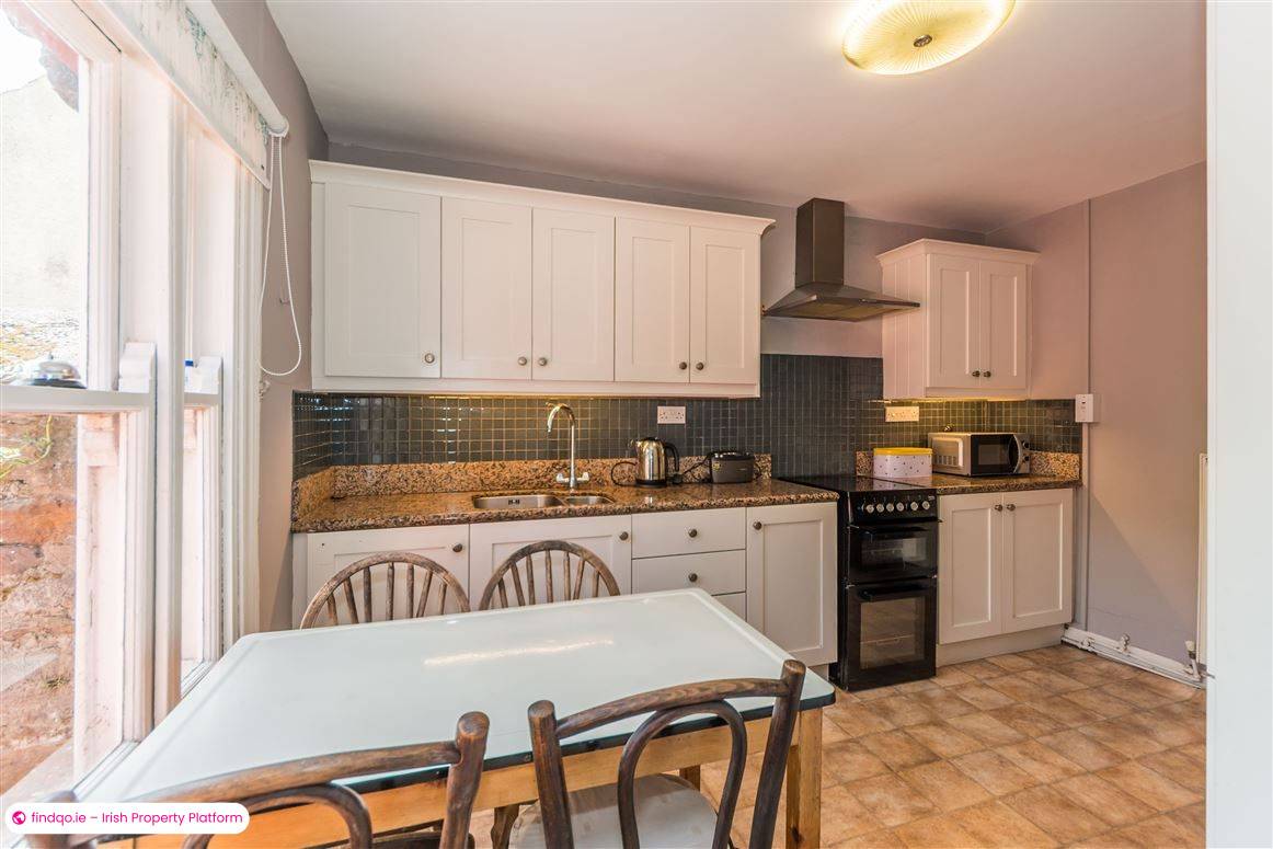 Detached house for Sale in Bantry, Cork