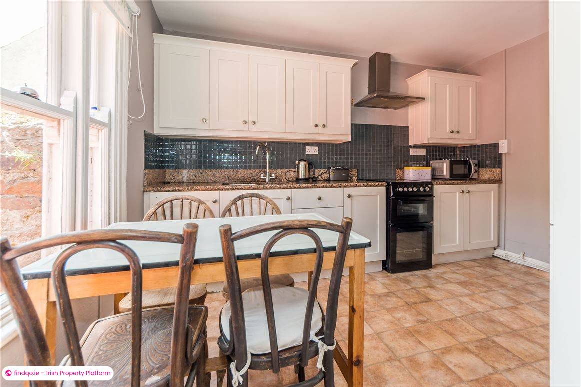 Detached house for Sale in Bantry, Cork