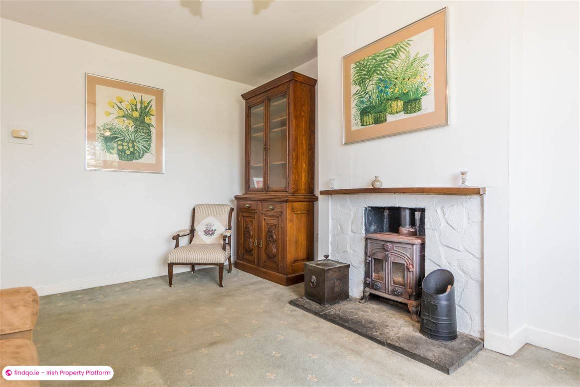 Detached house for Sale in Bantry, Cork