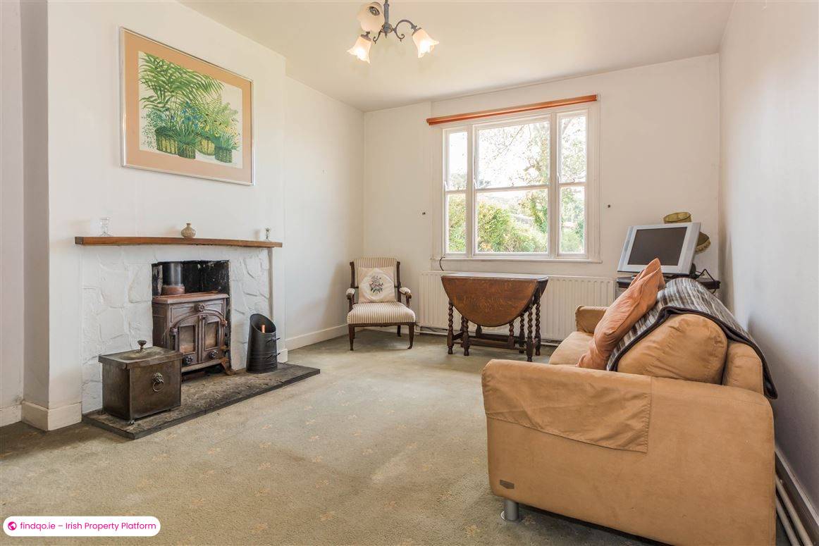 Detached house for Sale in Bantry, Cork